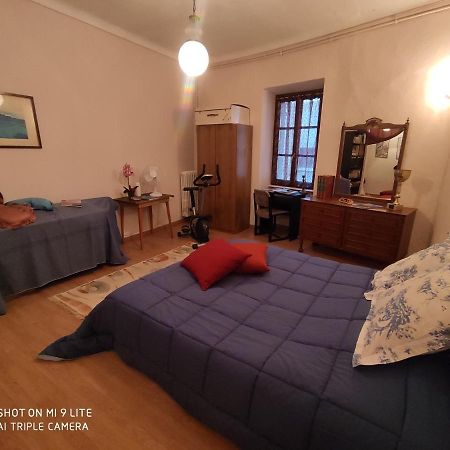 Apartament Ex Ostu Impero: Vino, Tartufo Ed Ospitalita La Morra Zewnętrze zdjęcie